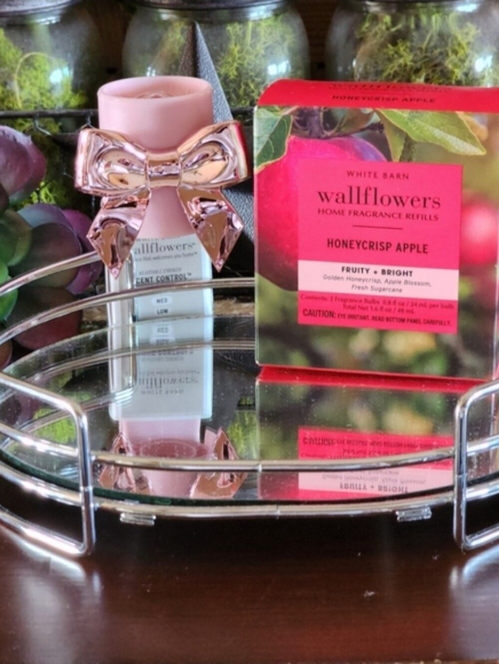 White Barn Wallflowers Honeycrisp Apple Pink Bow Plug-In Kit - Picture 3 of 7